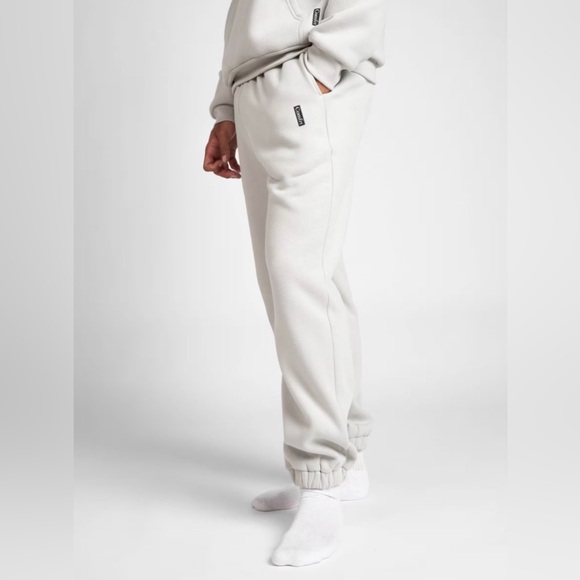 Comfrt Pants - EUC COMFRT Standard Jogger Sweats- Unisex Size Medium